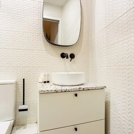 Vakantiehuis Elegant - 2bd - 8p - Eiffel Tower *