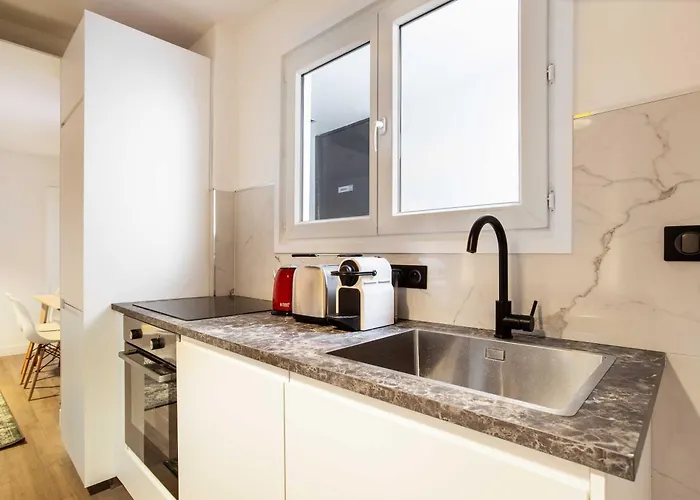 Elegant - 2bd - 8p - Eiffel Tower Tatil Evi *